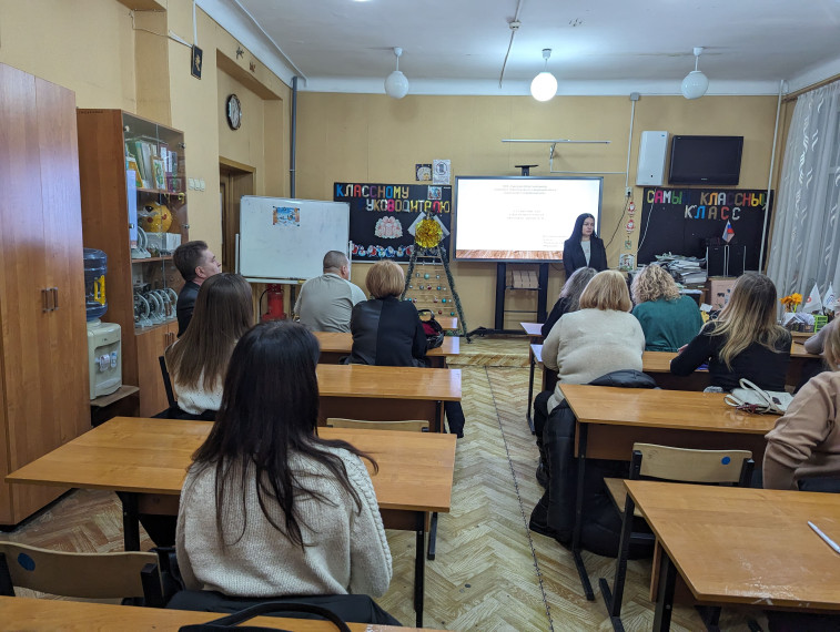 13 января для родителей обучающихся 10-11 классов прошло родительское собрание на тему: «СКУЛШУТИНГ КАК СОВРЕМЕННАЯ УГРОЗА В ОБРАЗОВАТЕЛЬНОЙ СРЕДЕ».